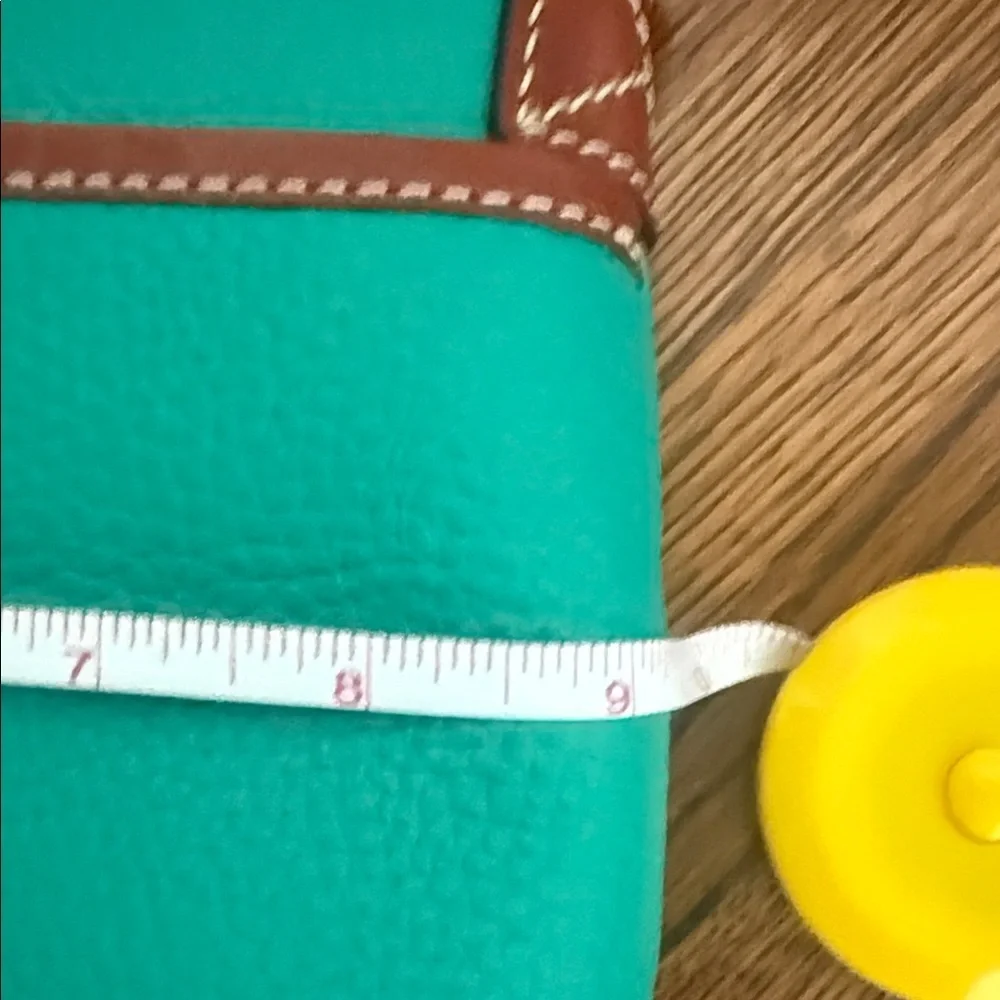 Dooney & Bourke Green Leather Crossbody Bag - Picture 9 of 10